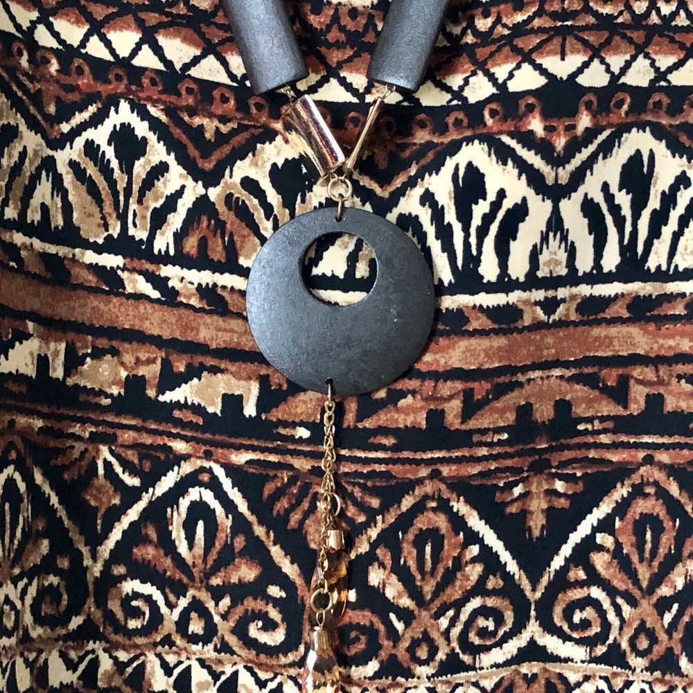 Top - Picture 2 of 4